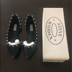 Black Steve Madden Studded flats